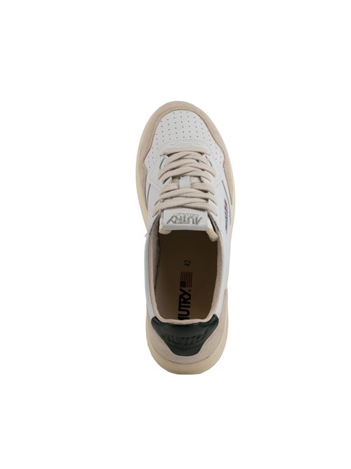 Sneakers Medalist Low in pelle e suede bianco/verde AUTRY | AULMLS56