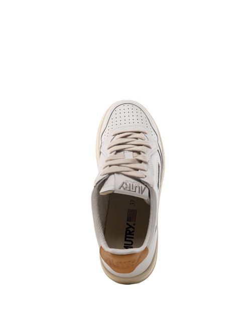 Sneakers Autry Medalist Low in pelle Bianco/Miele AUTRY | AULWLL70