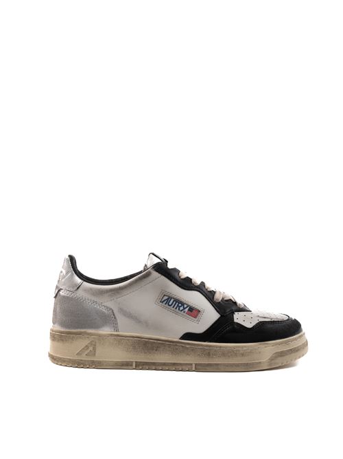 Sneakers Autry Medalist Low Super vintage in pelle bianca/nera/argento AUTRY | AVLMSV11