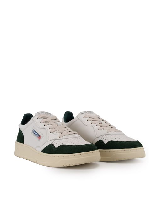 Sneakers Medalist Low in pelle di capra e suede White/Bottle AUTRY | AULMGS42