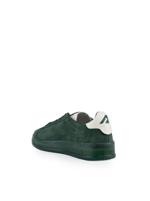 Sneakers Dallas Low in suede Marshmallow e Bottle Green AUTRY | ADLMUE12