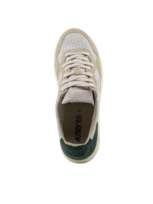 Sneakers Autry Medalist Low Tricolor in suede Bottle Green e Papyrus AUTRY | AULMTS06