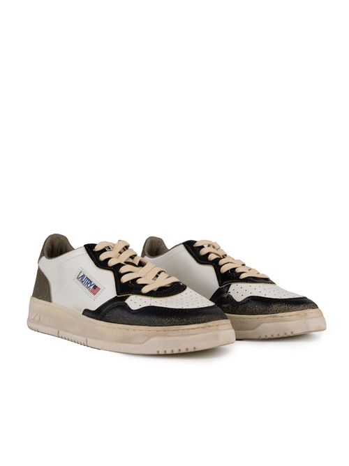 Sneakers Autry Medalist Low Super vintage in pelle Bianco, Covert Green e Nero AUTRY | AVLMSV46