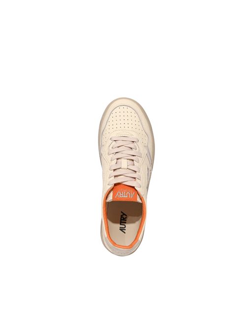 Sneakers Medalist Low in pelle e nabuk Marshmallow/Fanta AUTRY | AULMNE13