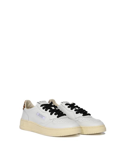 Sneakers Medalist Low in pelle bianco e leopard AUTRY | AULWOC01