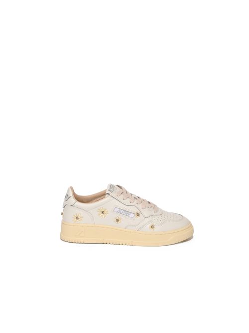 Sneakers Medalist Low in pelle con applicazioni AUTRY | AULWWE01