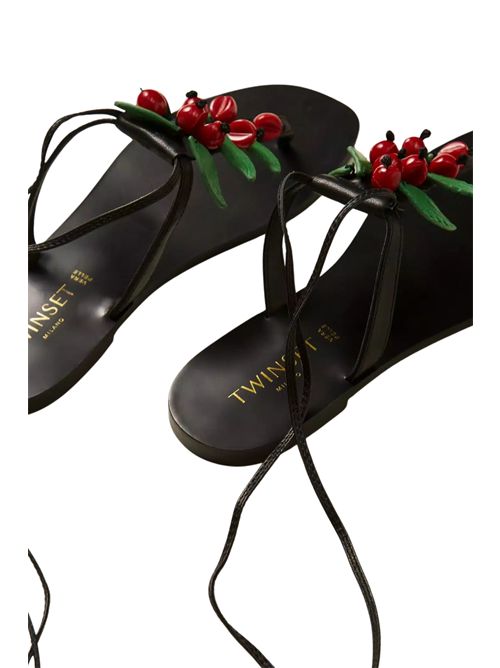 Sandali infradito in pelle con dettaglio ciliegie TWINSET | 261TGT10000006